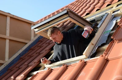 Pose de fenêtres de toit Velux à Bouyon